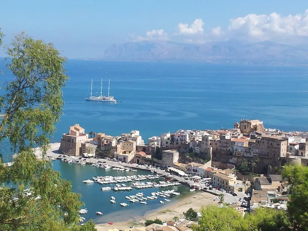 Villa Saracena Castellammare del Golfo Apartment